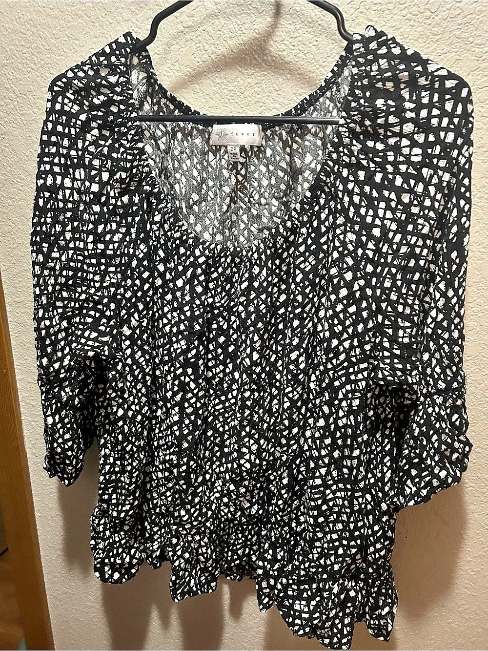 Fever Abstract Print Tunic Black & White 2X